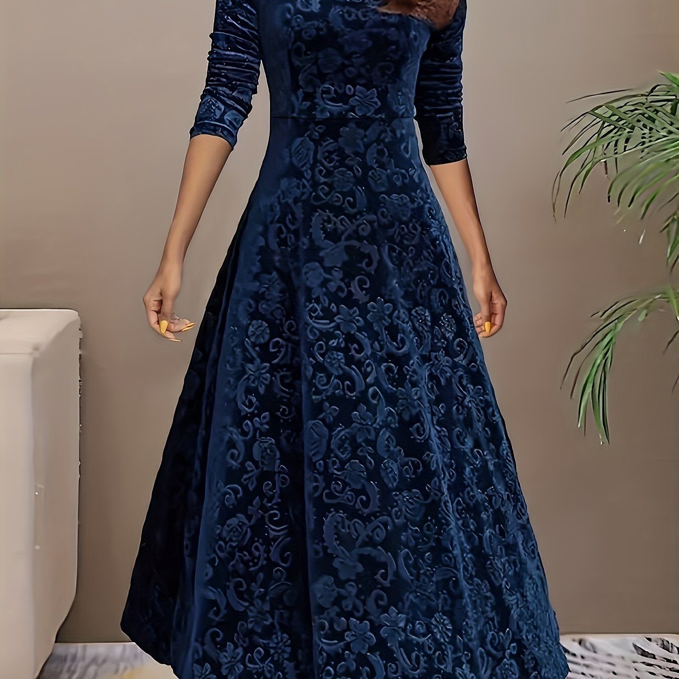 Julie | Elegante Vestido Maxi con Estampados
