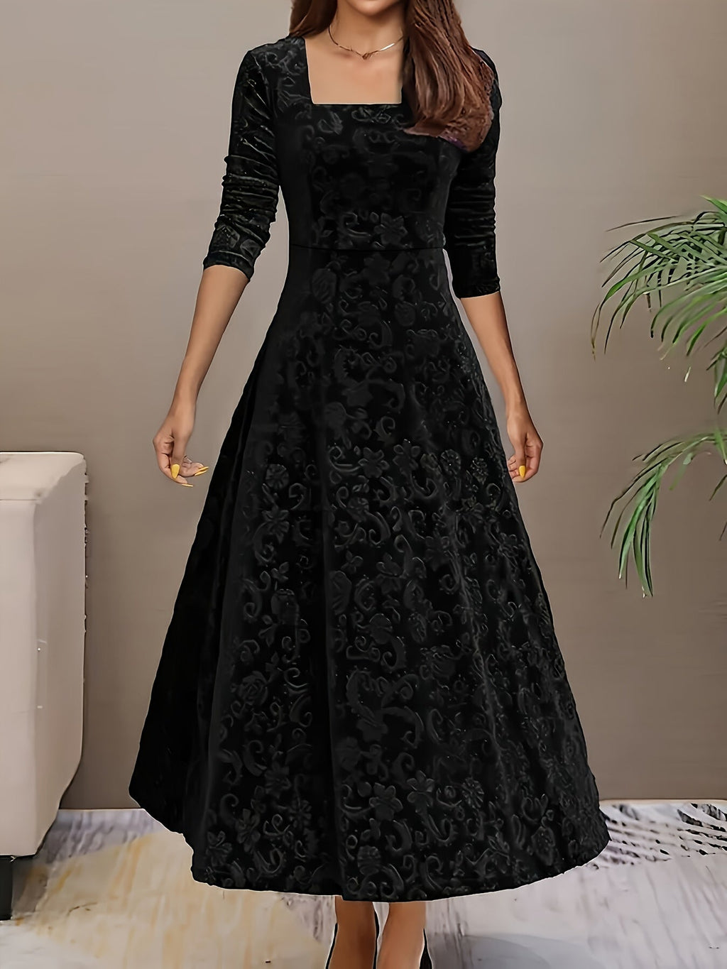 Julie | Elegante Vestido Maxi con Estampados