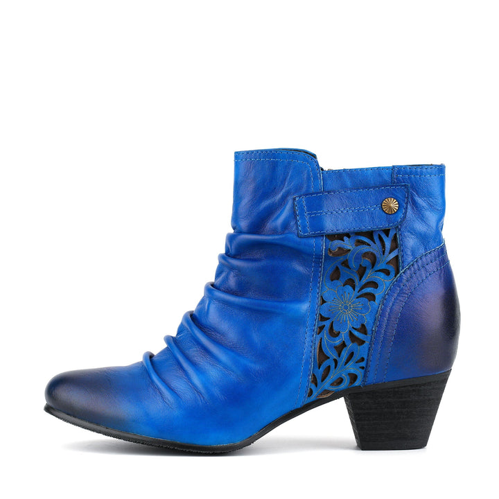 Amaia — Botines Azules con Recortes Florales