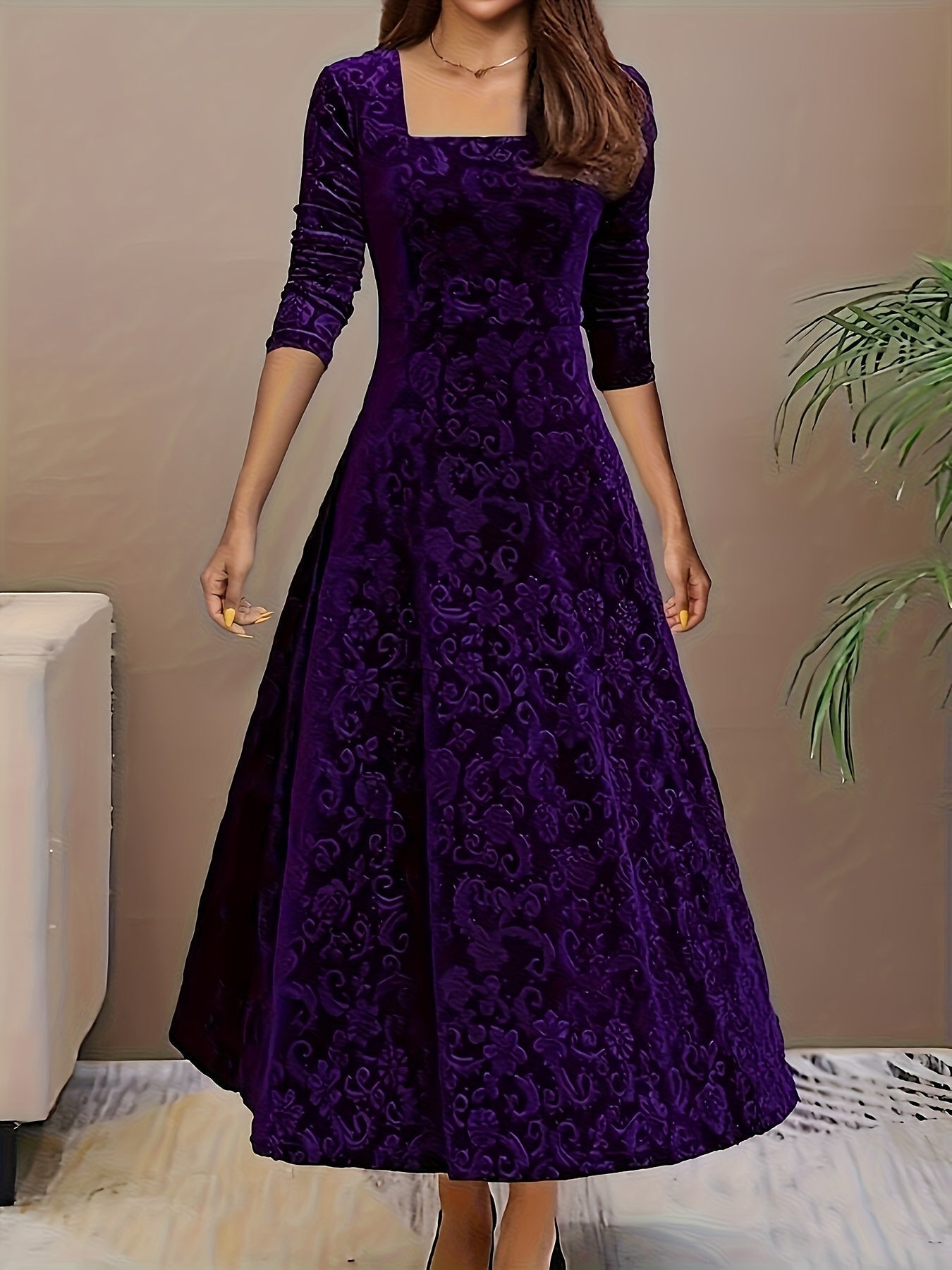 Julie | Elegante Vestido Maxi con Estampados