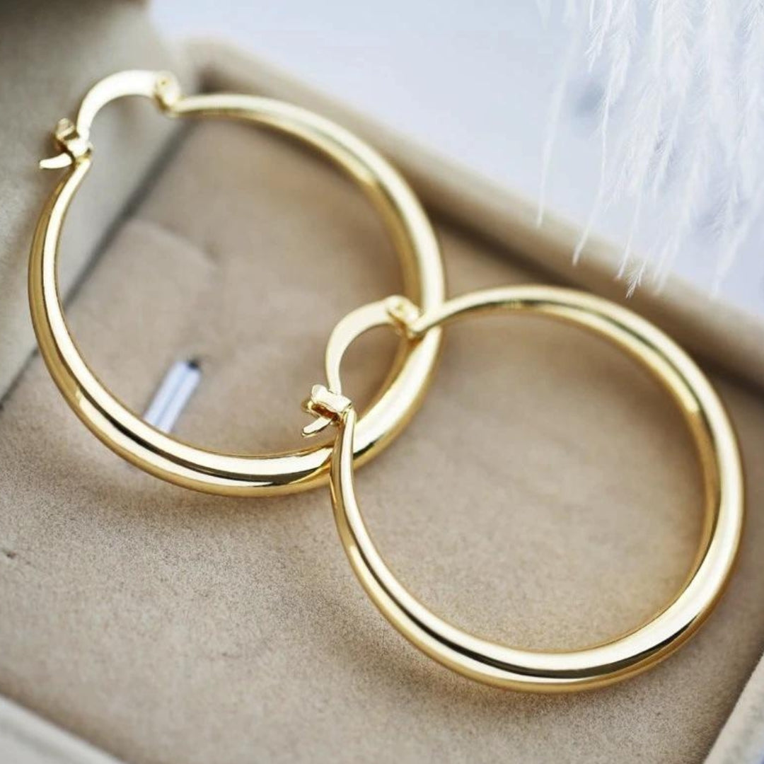 Pendientes de oro de alto impacto