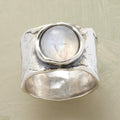 Anillo Boho en Piedra de Luna