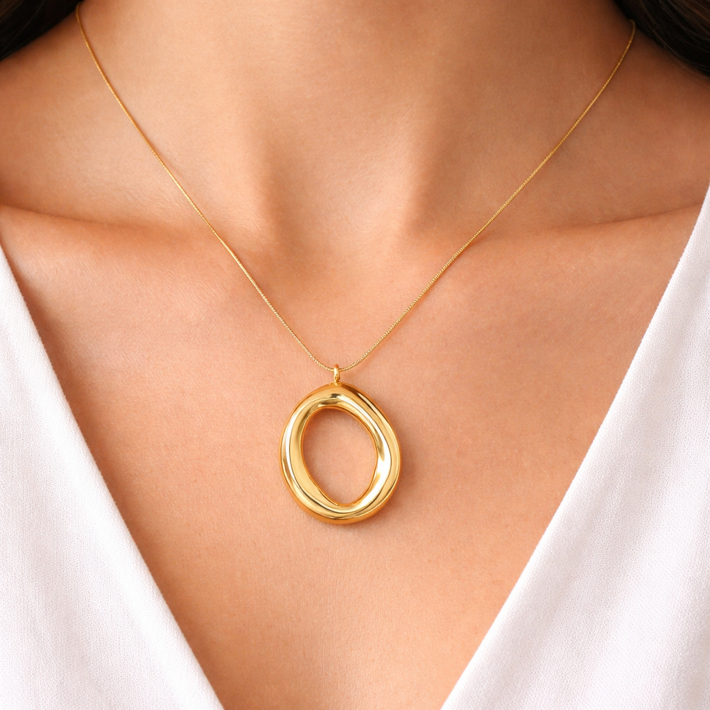 Collar Ovalado Dorado en Oro Bañado