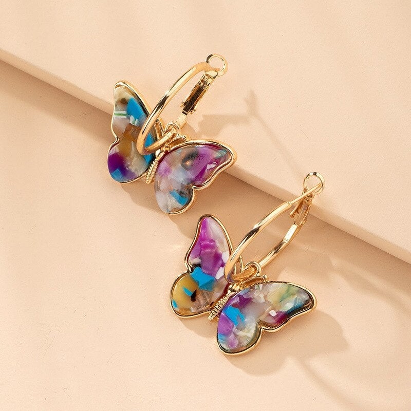 Pendientes de Aro con Mariposas Multicolores Doradas