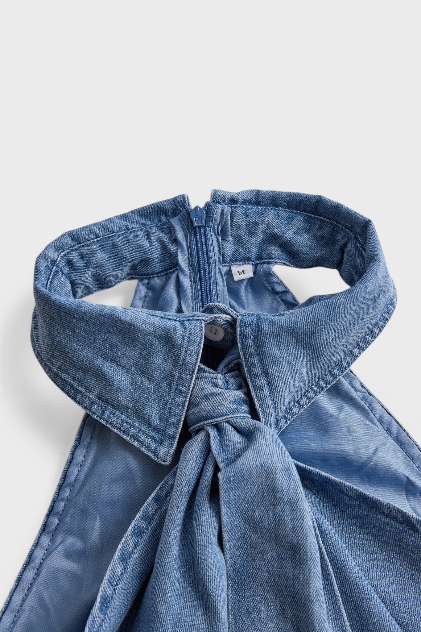 Lucía™ | Blusa halter elegante