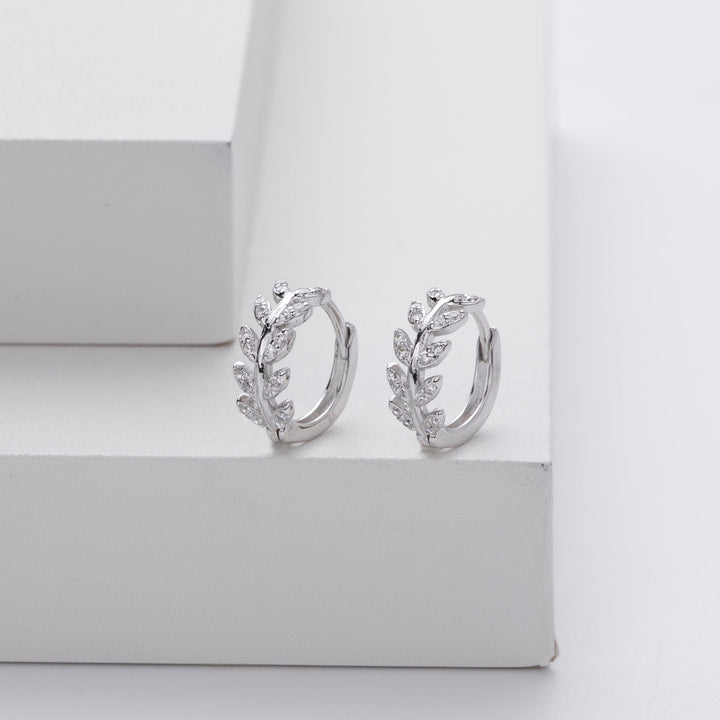 Pendientes de plata en forma de hoja