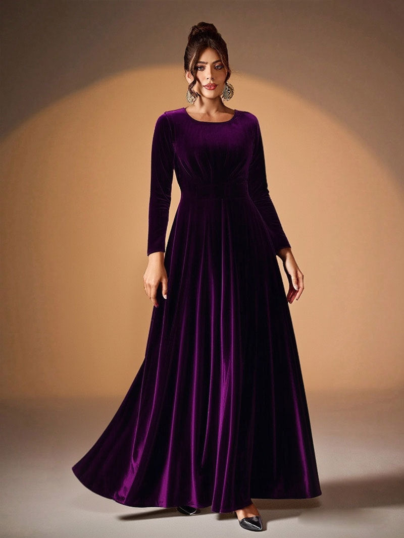 Béatrice | Vestido Maxi de Terciopelo con Mangas Largas" can be rewritten as:

"Béatrice | Maxi Vestido de Terciopelo con Mangas Largas