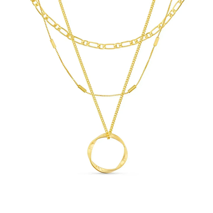 Collar de Aro Abierto de Tres Filas en Oro
