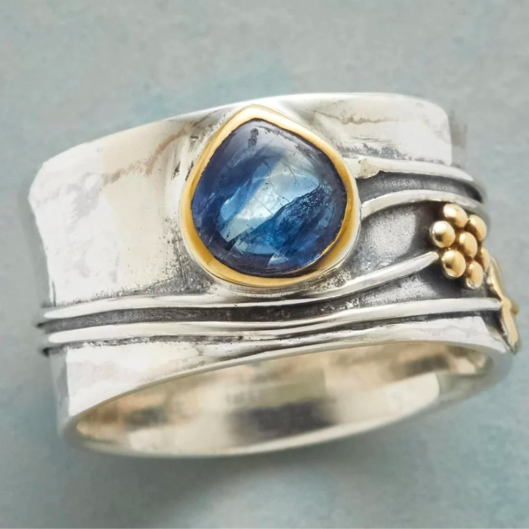 Anillo Vintage Zafiro Azul Platedo en Plata