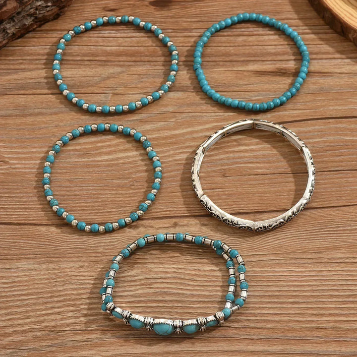Conjunto de pulseras boho con perlas turquesas