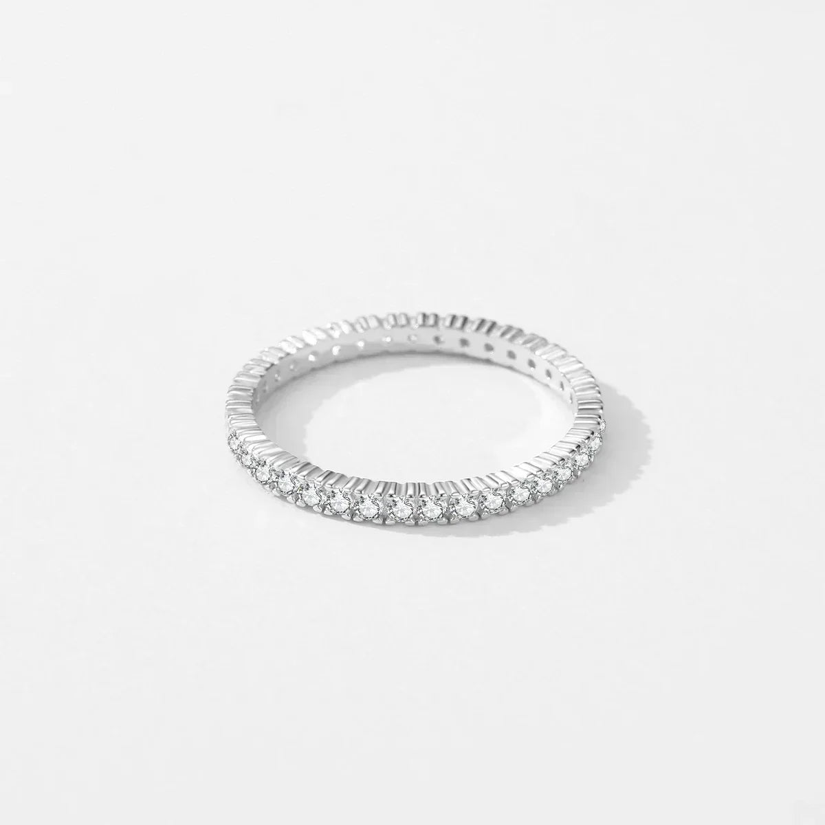 Anillo Eternidad Mínimo Luminoso