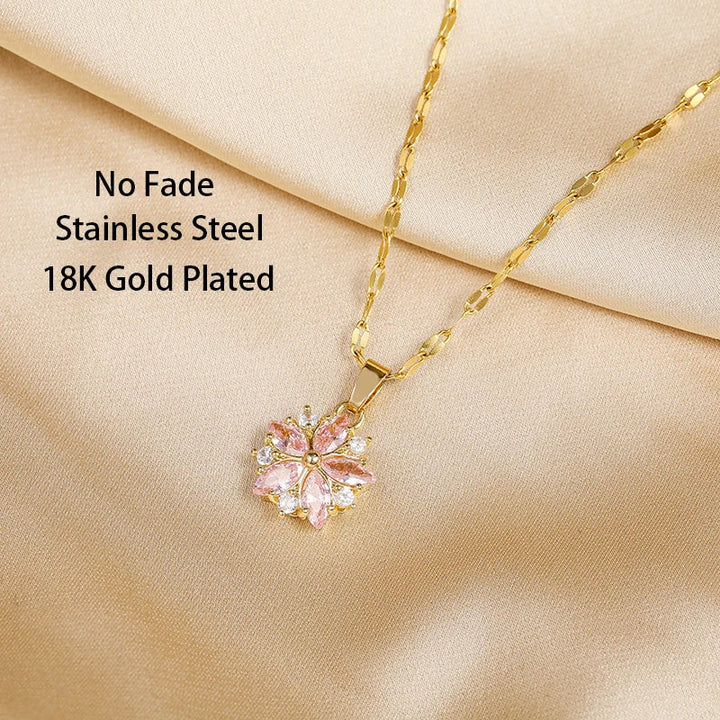 Collar Sakura Rosa Romántico de Acero Inoxidable