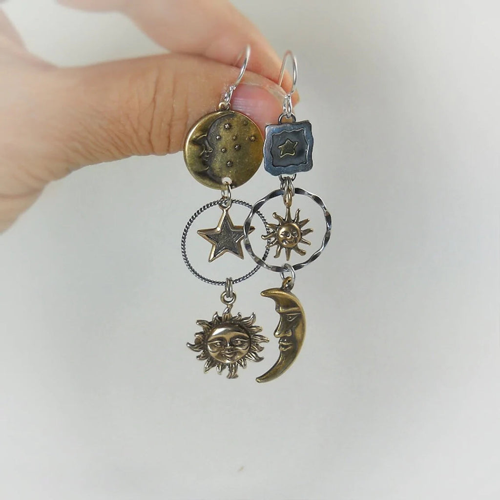 Pendientes Colgantes con Péndulo de Sol y Luna