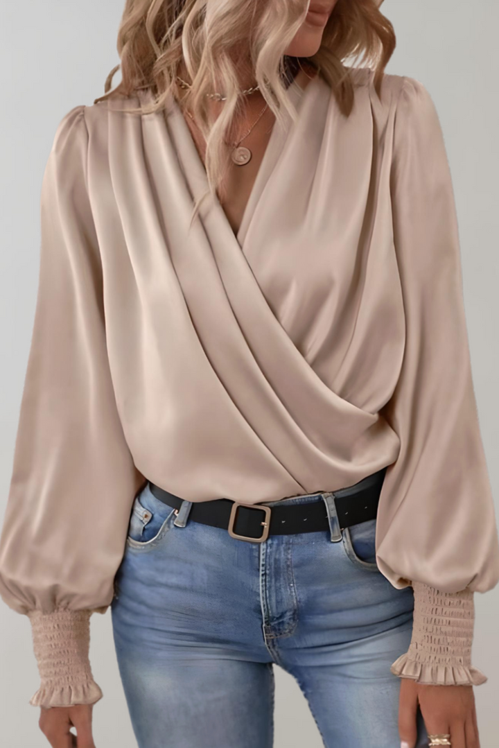 Blusa Elegante de Manga Larga con Escote en V Quinn