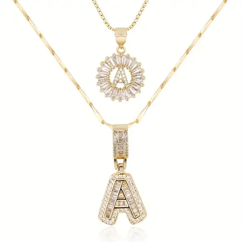 Conjunto de Collares con Inicial en Moissanita