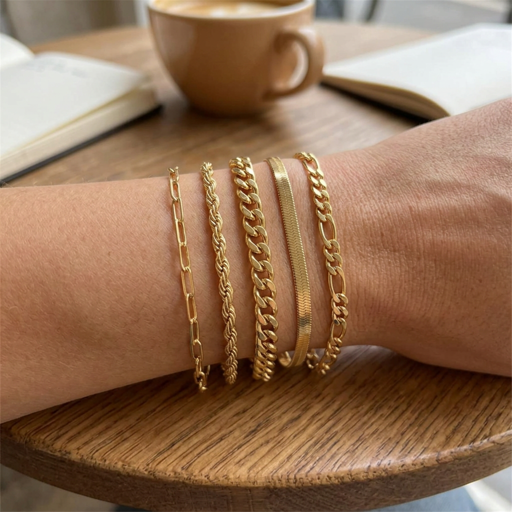 Conjunto de pulseras de 5 piezas en oro