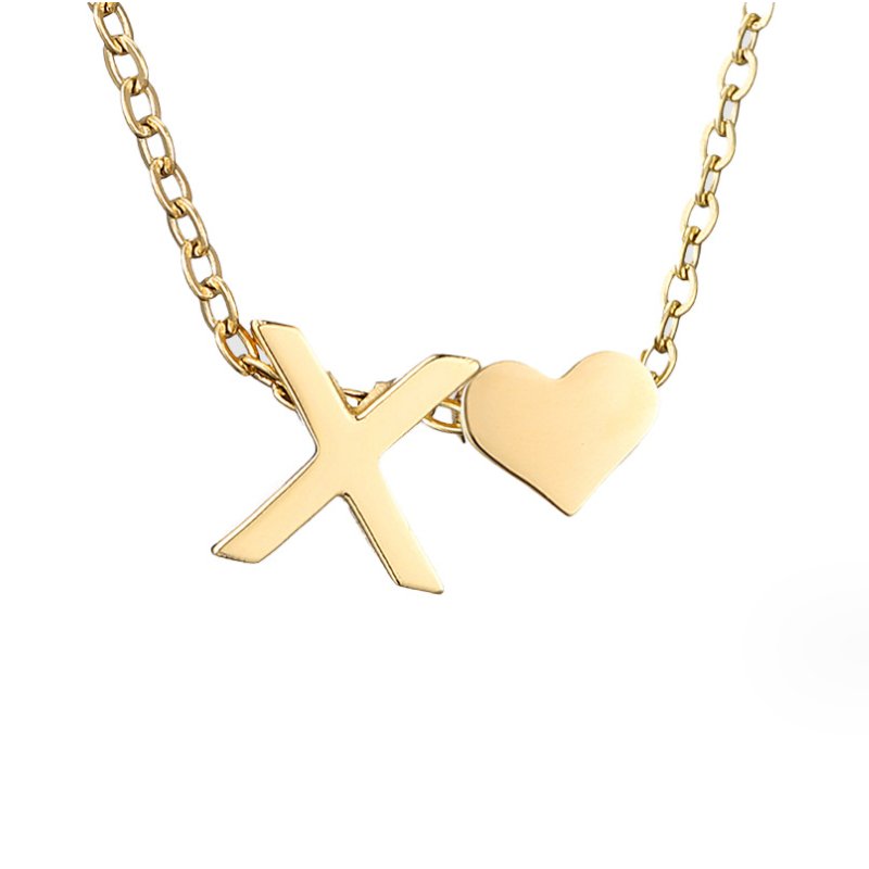 Collar Inicial Intemporal con Colgante en Forma de Corazón