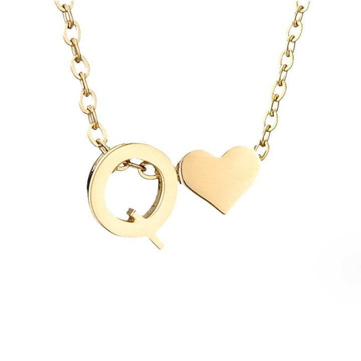 Collar Inicial Intemporal con Colgante en Forma de Corazón