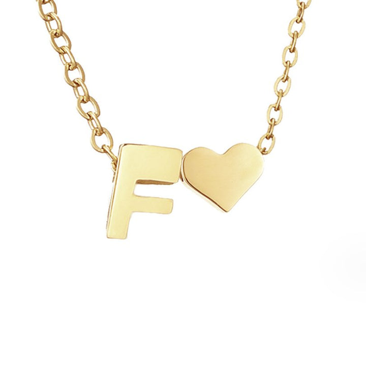 Collar Inicial Intemporal con Colgante en Forma de Corazón
