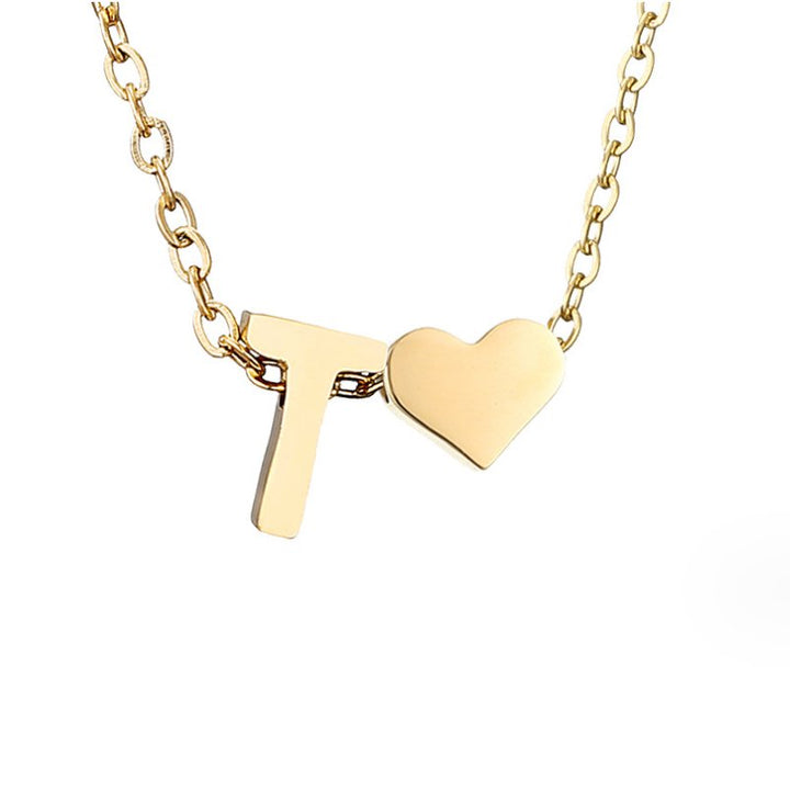 Collar Inicial Intemporal con Colgante en Forma de Corazón