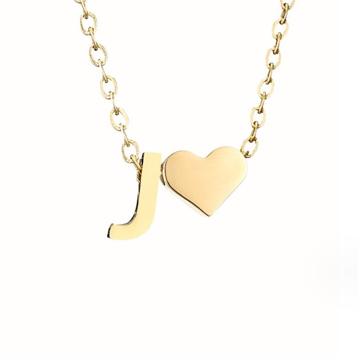 Collar Inicial Intemporal con Colgante en Forma de Corazón