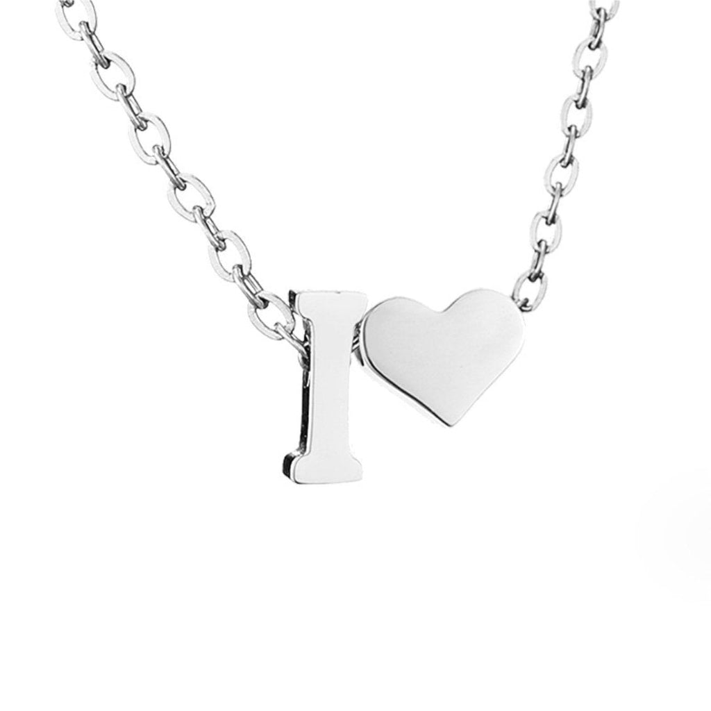 Collar Inicial Intemporal con Colgante en Forma de Corazón