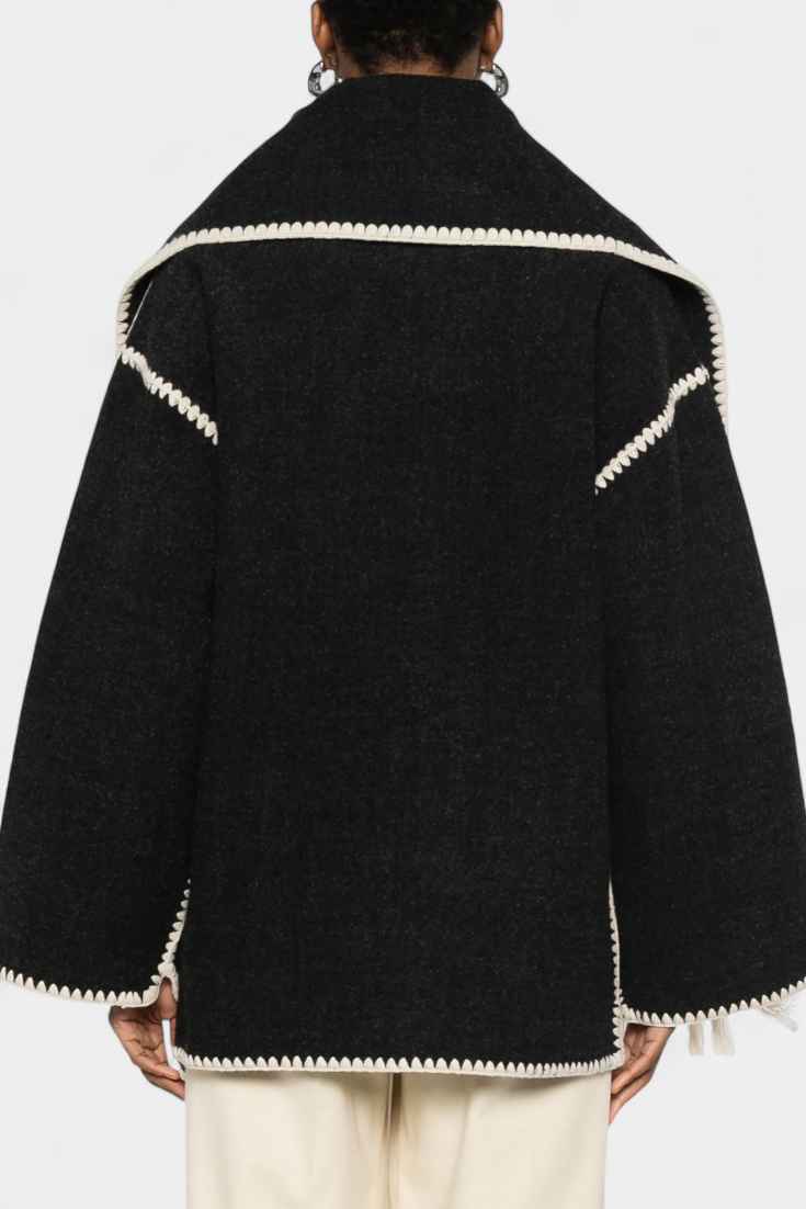 Pauline™ | Abrigo de Corte Suelto con Bufanda de Flecos Incorporada