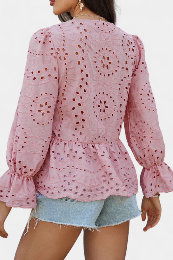 Top Bohemio Kayden de Encaje con Corte Fluido