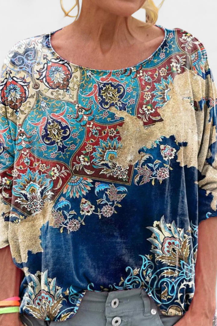 Blusa Oversized Omari con Estampado Bohemio Retro
