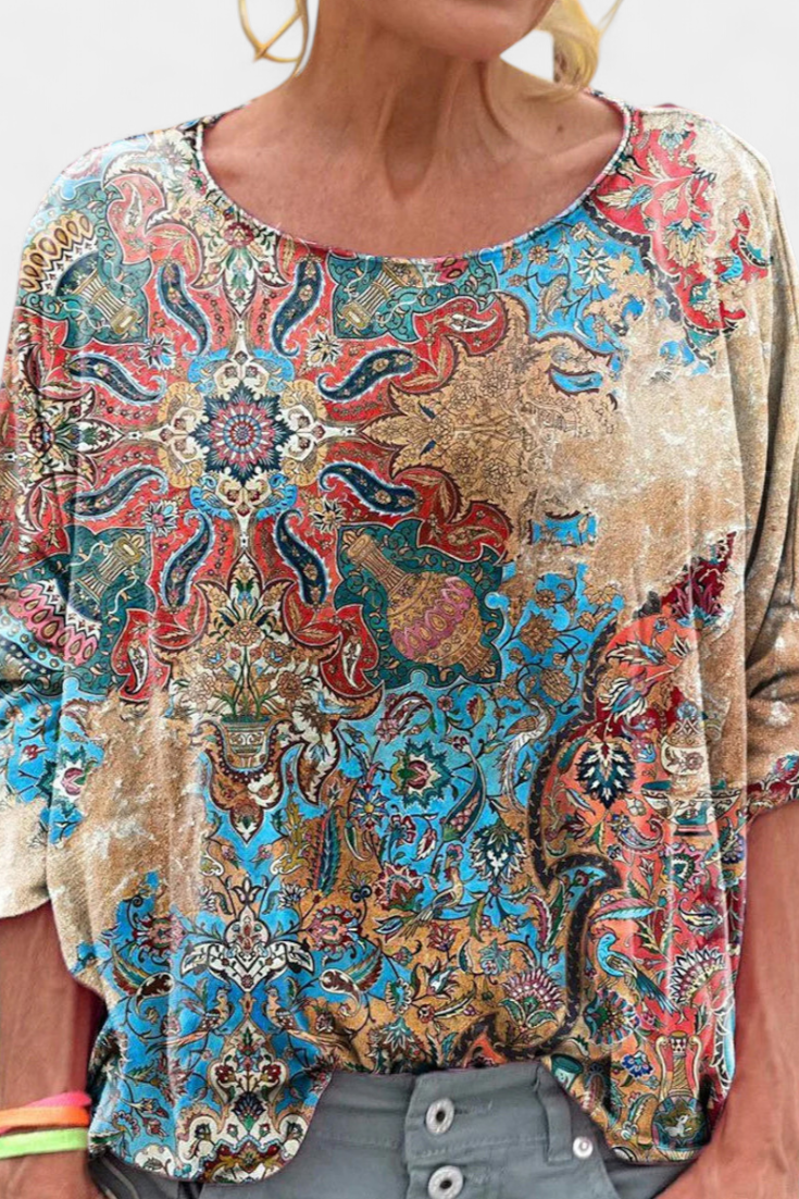 Blusa Oversized Omari con Estampado Bohemio Retro