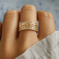 Anillo de Oro “Luce Vuota”