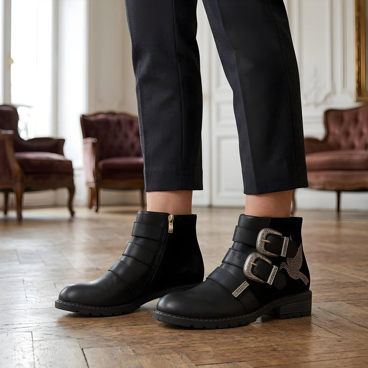 Delfina — Botines Chic con Hebilla de Paloma