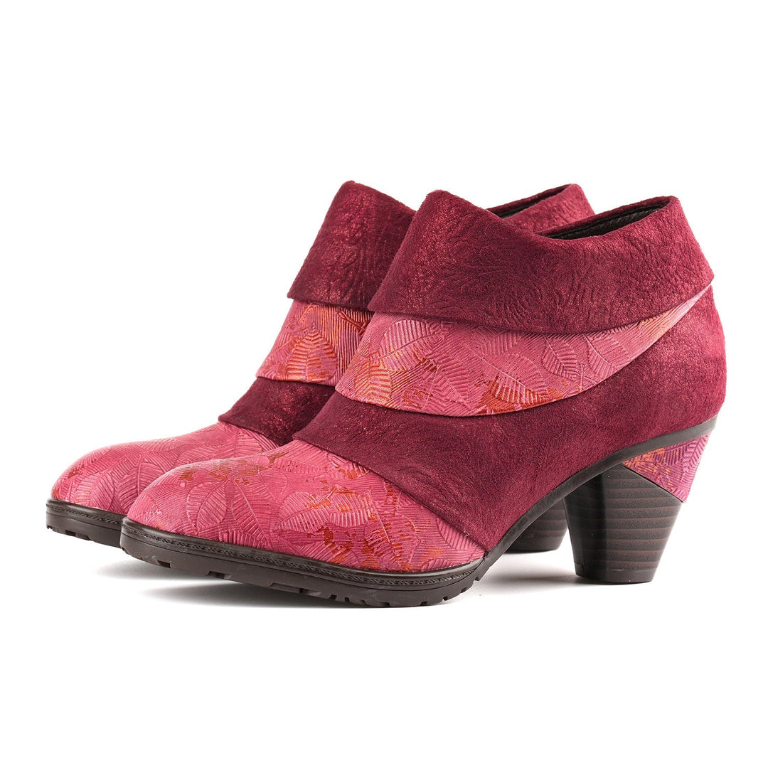 Fátima — Botines con Relieve Floral Artesanal
