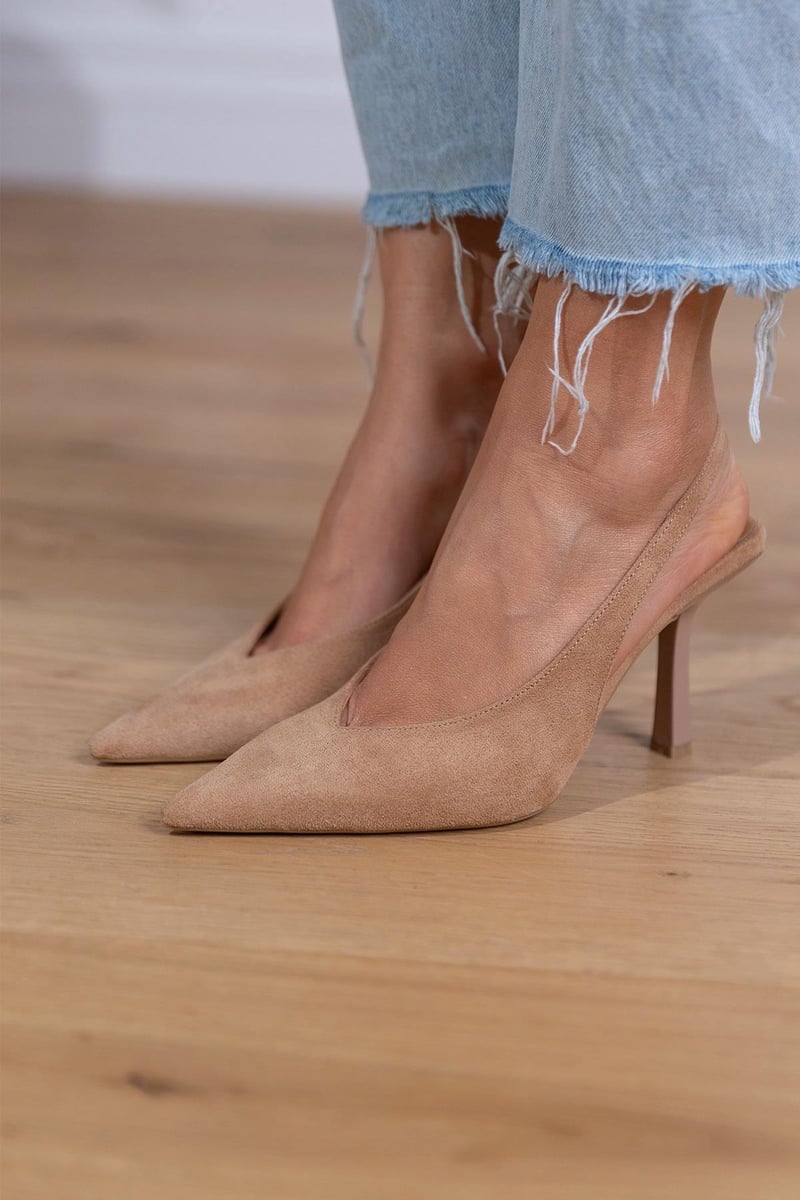 Selena - Tacones Clásicos y Elegantes